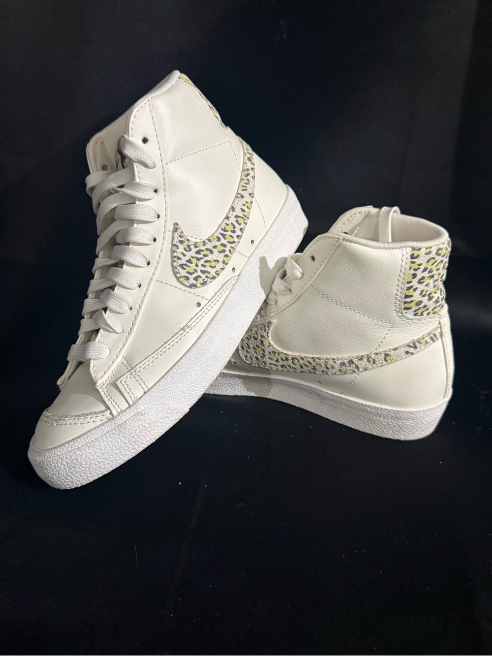 Size 6 - Nike Blazer '77 SE Mid Lemon Leopard